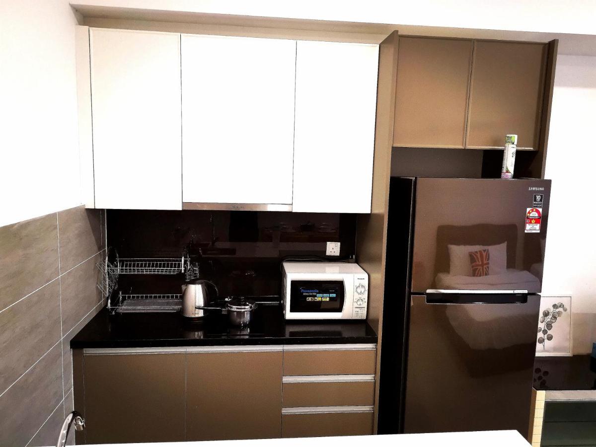 Bell Suite - The Premium Suite @ Сепанг Екстериор снимка